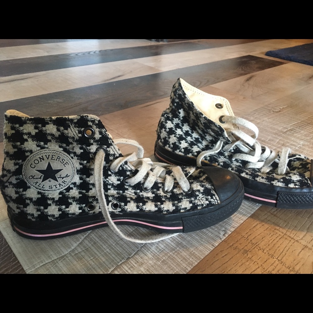 Converse retro style high tops size 8